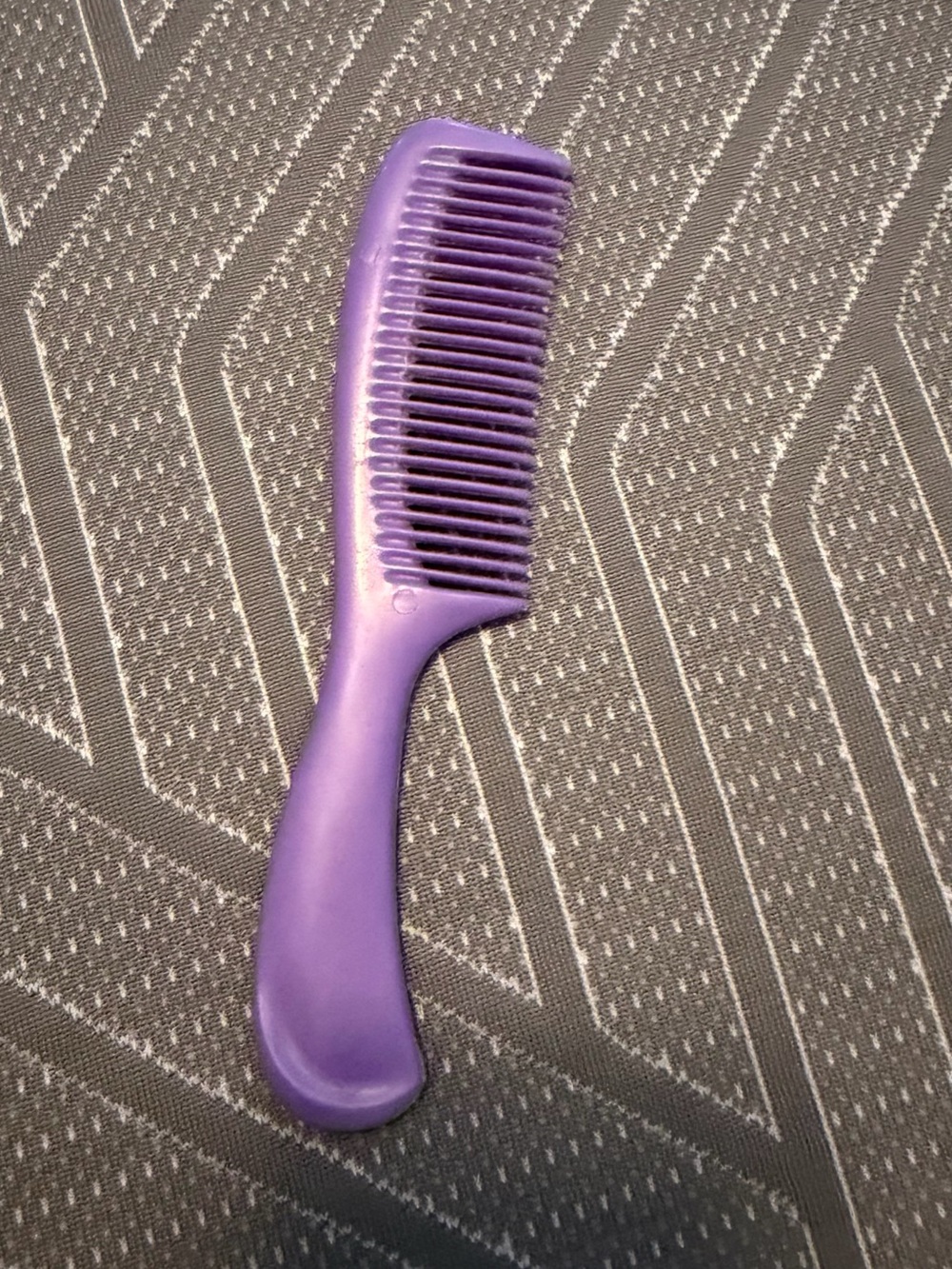 Purple Detangling Hair Comb - conair
